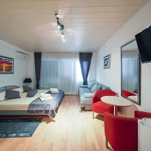 3* Pensjonat Lanterna