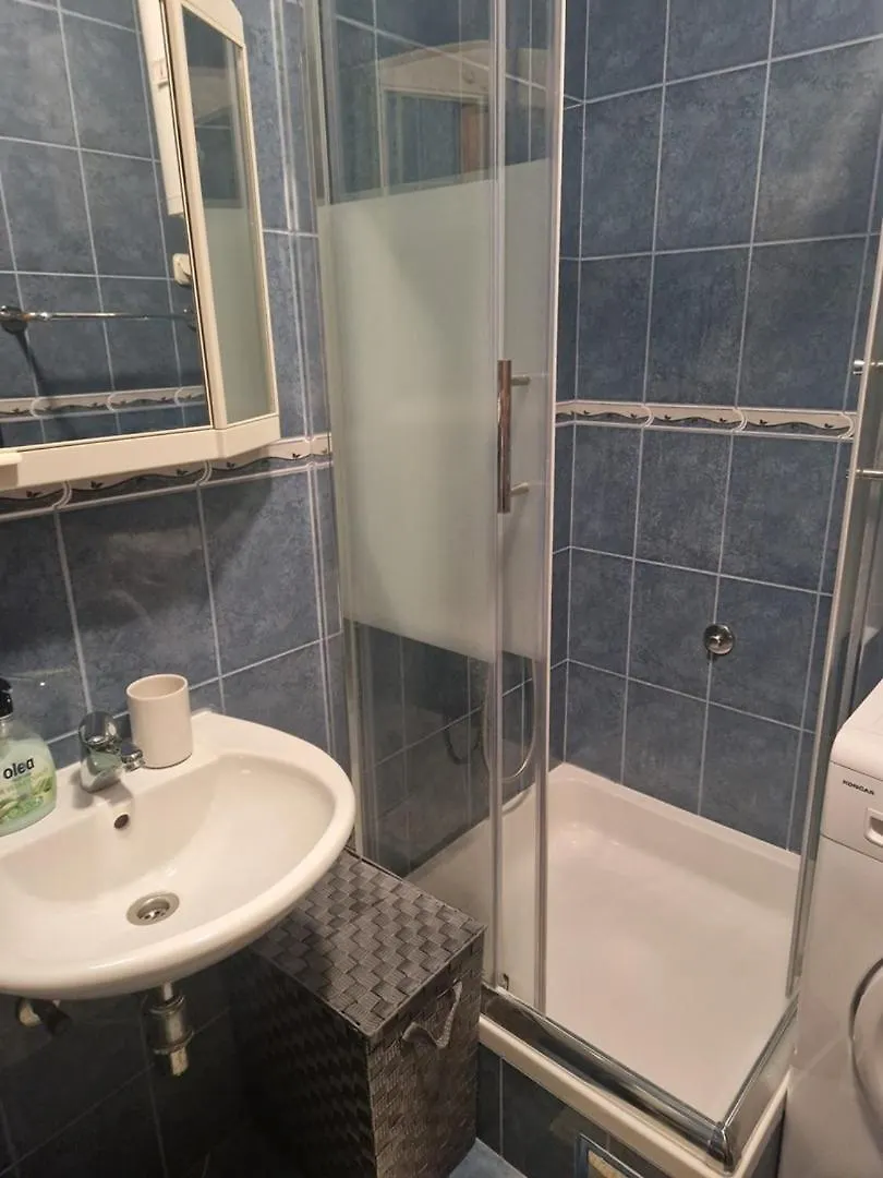 Apartment Alen Turanj